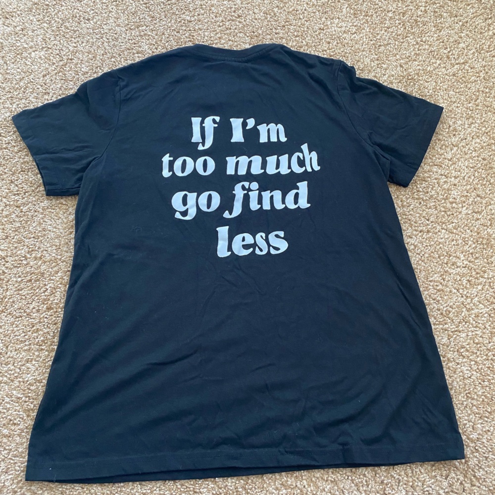 Black tee size medium